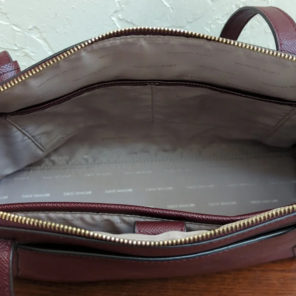 MICHAEL Michael Kors Oxblood Maddie Medium Crossgrain Leather Tote Bag - Picture 13 of 15